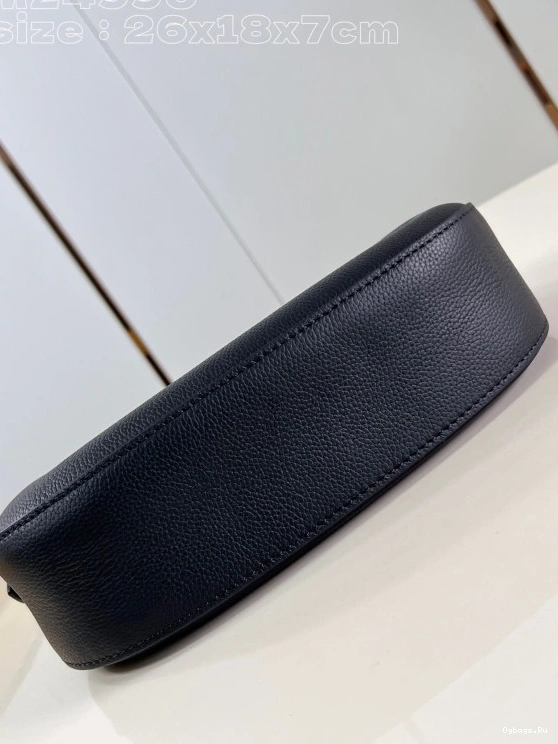 Shoulder Bag-26*18*7CM VUITTON LOUIS Key Low 0514